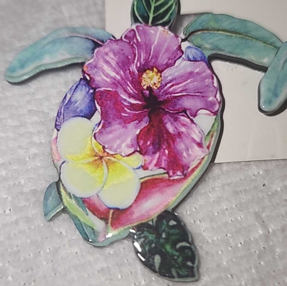 Earrings, fashion, flower turtle. NWOT - Picture 3 of 5